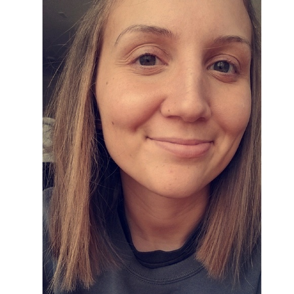 Meet your Posher, Mackenzie - Picture 1 of 1